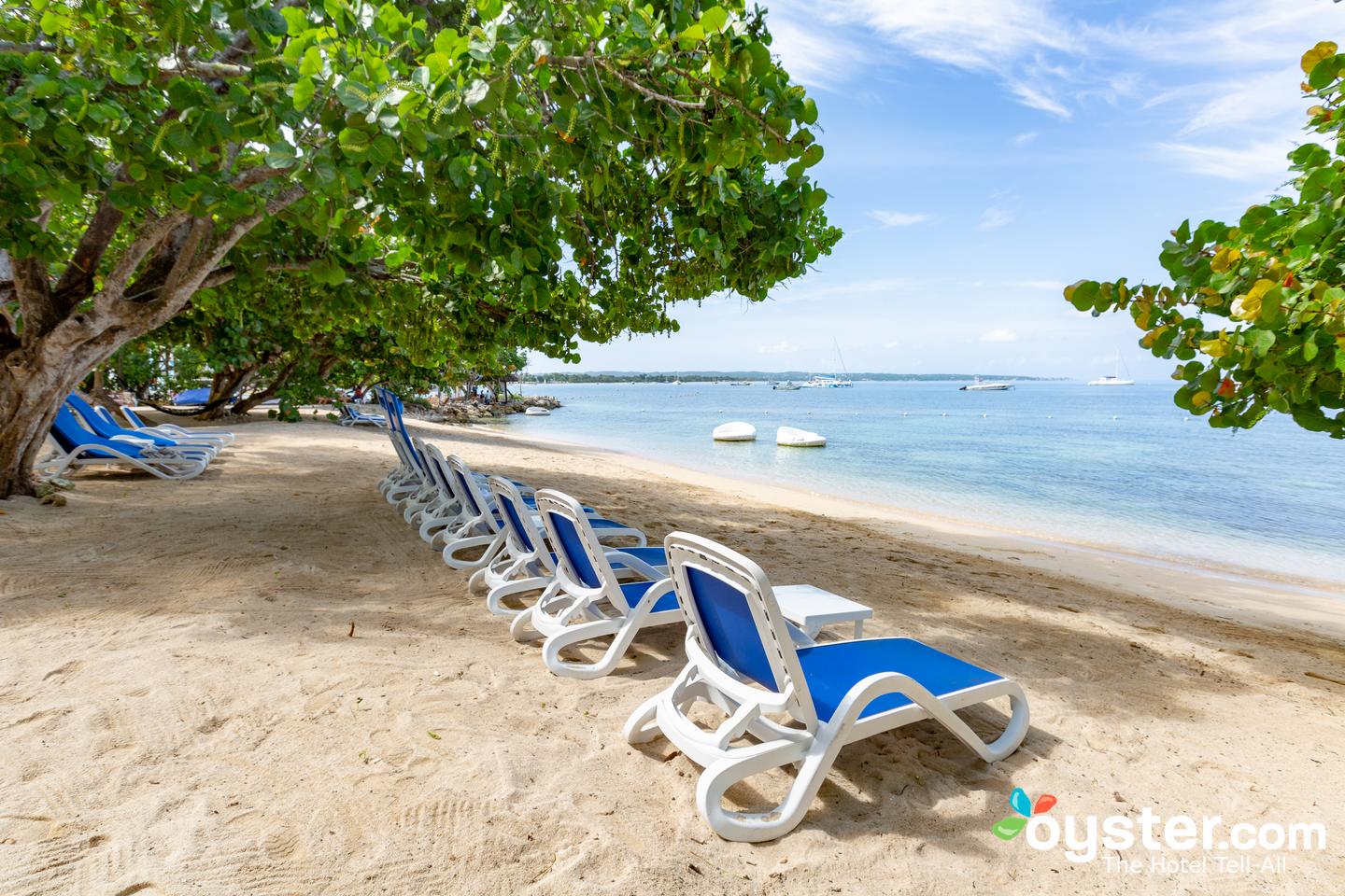 Amazing Swinger Vacations to Add to Your Bucket List | Oyster.com